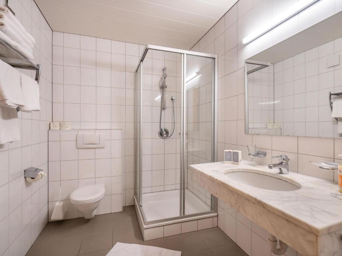 Ideal Apartment In Stubaital With Balcony ノイシュティフト・イム・シュトゥーバイタール エクステリア 写真